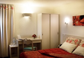 Reservation d'hotel à Nanterre