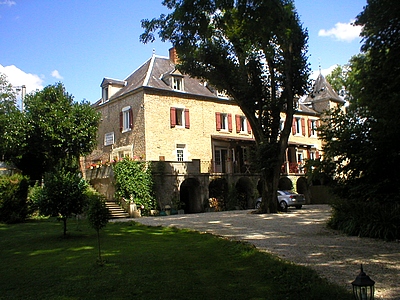 Reservation d'hotel à Voutenay-sur-Cure