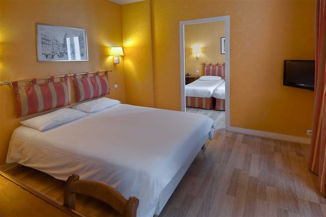 Reservation d'hotel à Paris