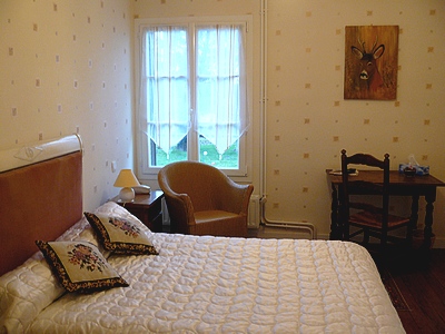 Reservation d'hotel à Saint-Michel-des-Andaines