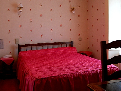 Reservation d'hotel à Saint-Sauves-d'Auvergne