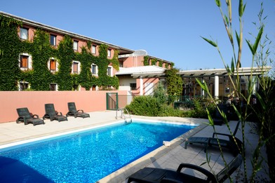 Reservation d'hotel à Aytré