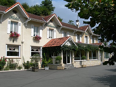 Reservation d'hotel à Bielle