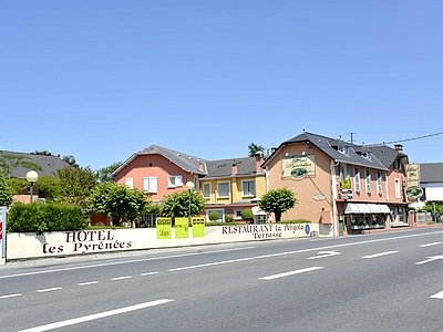Reservation d'hotel à Ousse