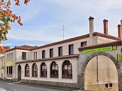Reservation d'hotel à Cerizay