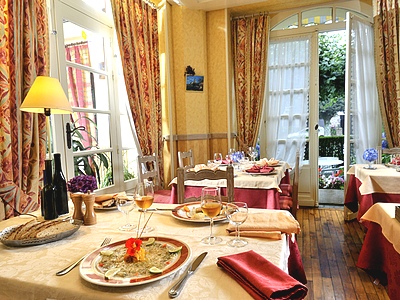Reservation d'hotel à Albussac