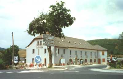 Reservation d'hotel à Châteauneuf-de-Randon