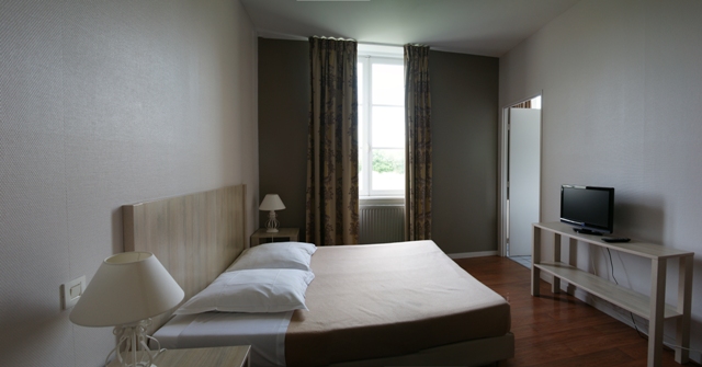 Reservation d'hotel à Roiffé