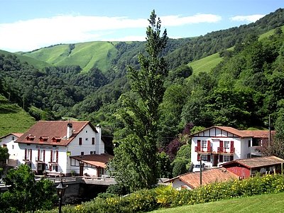 Reservation d'hotel à Esterençuby
