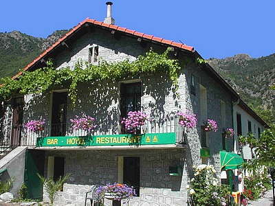 Reservation d'hotel à Casteil