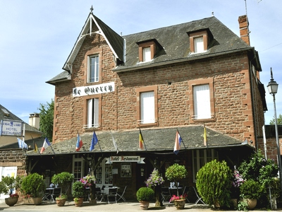 Reservation d'hotel à Meyssac