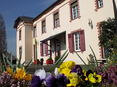 Reservation d'hotel à Combrée