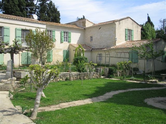 Reservation d'hotel à Arles