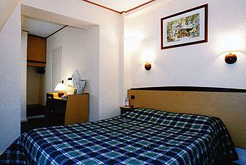 Reservation d'hotel à Paris