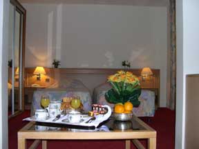 Reservation d'hotel à Dourdan