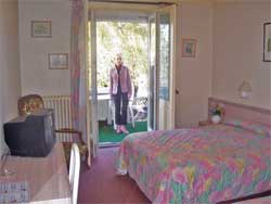 Reservation d'hotel à Tournus