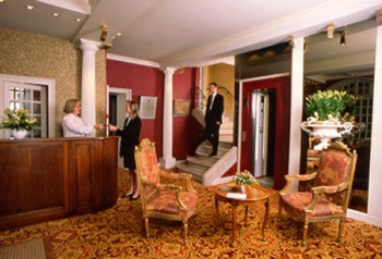 Reservation d'hotel à Avallon