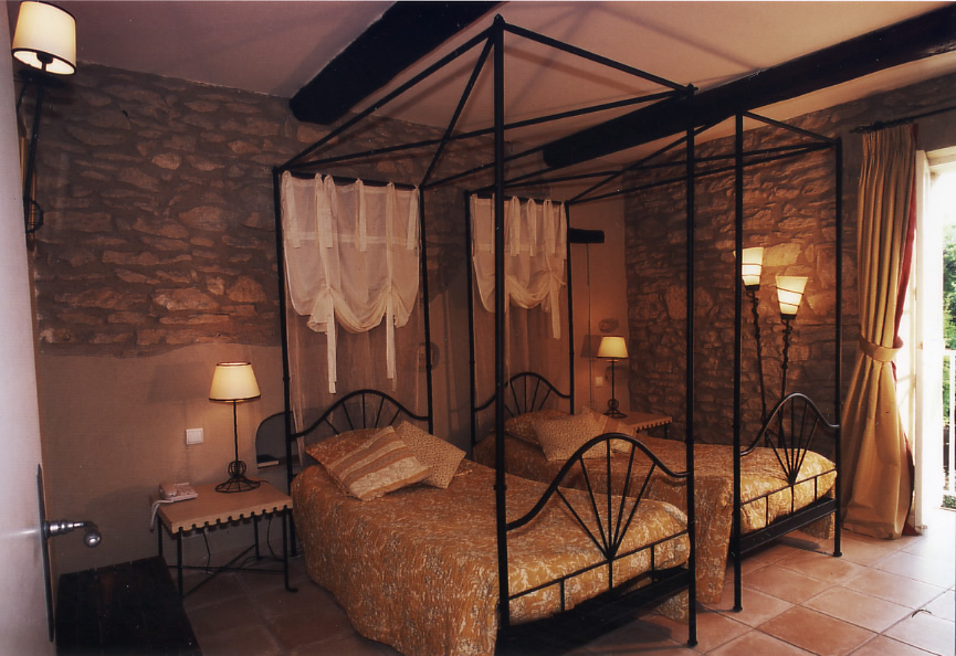 Reservation d'hotel à Saint-Rémy-de-Provence