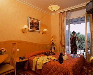 Reservation d'hotel à Lourdes