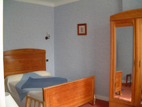 Reservation d'hotel à Saintes
