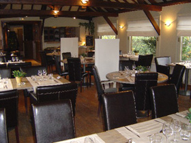 Reservation d'hotel à Neuville-en-Ferrain