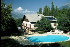 Reservation d'hotel à Baratier