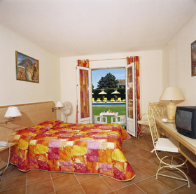 Reservation d'hotel à Arles