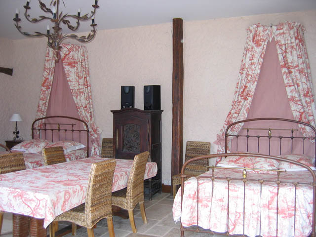 Reservation d'hotel à Cour-sur-Loire