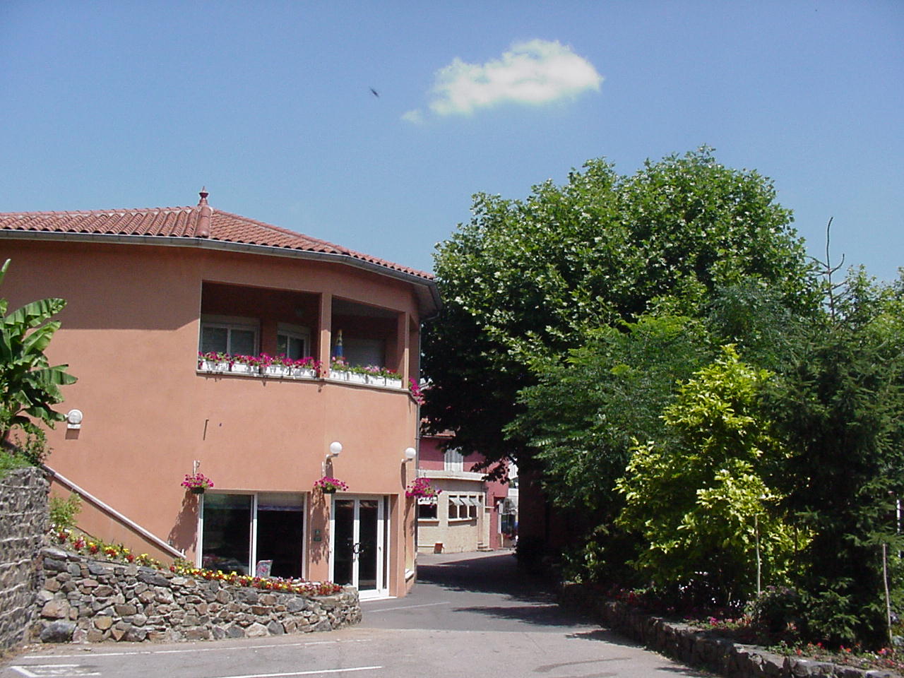 Reservation d'hotel à Bessenay