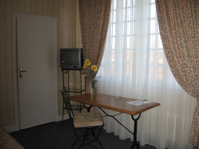 Reservation d'hotel à Talant