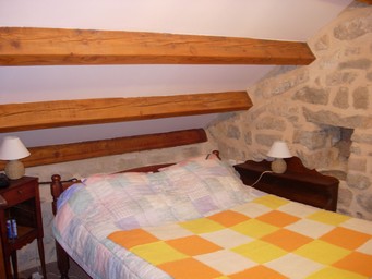 Reservation d'hotel à Veyreau