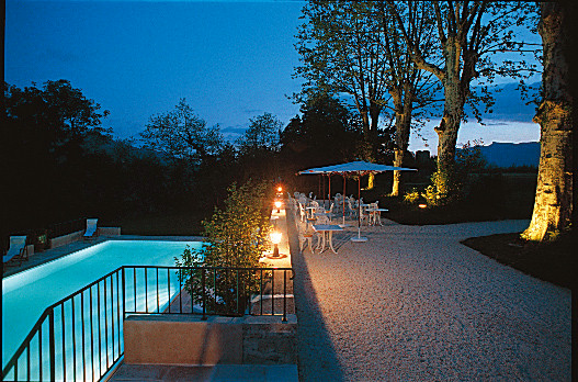 Reservation d'hotel à Coise-Saint-Jean-Pied-Gauthier