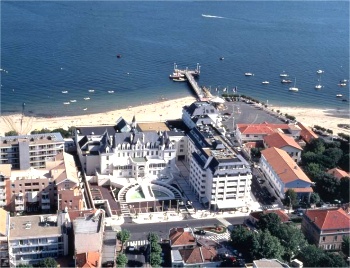 Reservation d'hotel à Arcachon