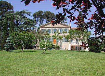Reservation d'hotel à Aubagne