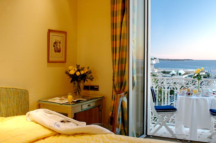 Reservation d'hotel à Cannes