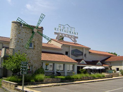 Reservation d'hotel à Riom