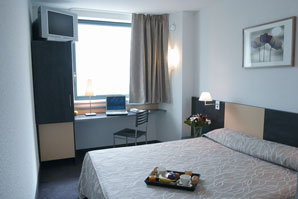 Reservation d'hotel à Torcy