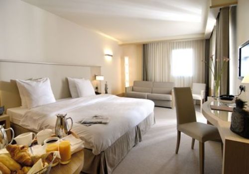Reservation d'hotel à Annecy
