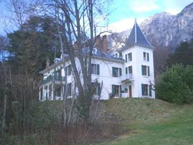 Reservation d'hotel à Veyrier-du-Lac