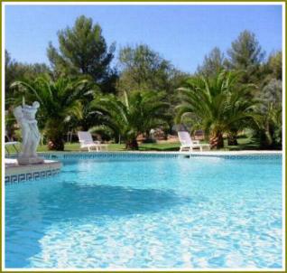 Reservation d'hotel à Aubagne