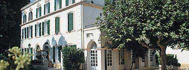 Reservation d'hotel à Nans-les-Pins