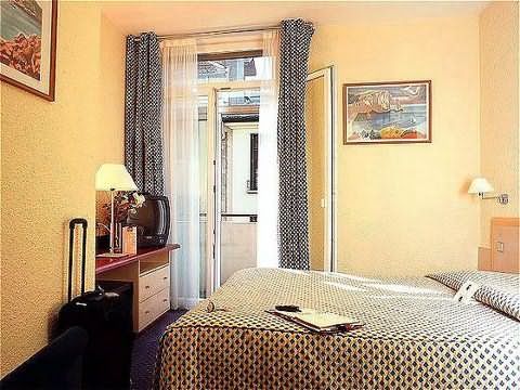 Reservation d'hotel à Annecy