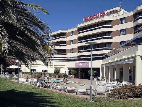 Reservation d'hotel à Hyères