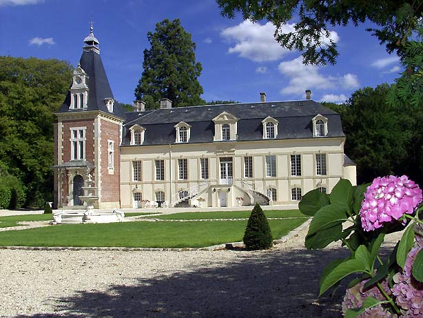 Reservation d'hotel à Flacey