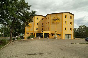 Reservation d'hotel à Montélimar