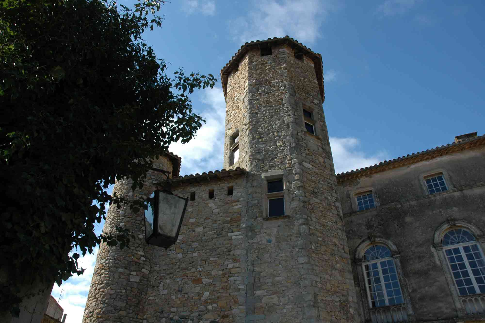 Reservation d'hotel à Agel