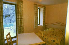 Reservation d'hotel à Aiguèze