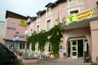Reservation d'hotel à Contrexéville