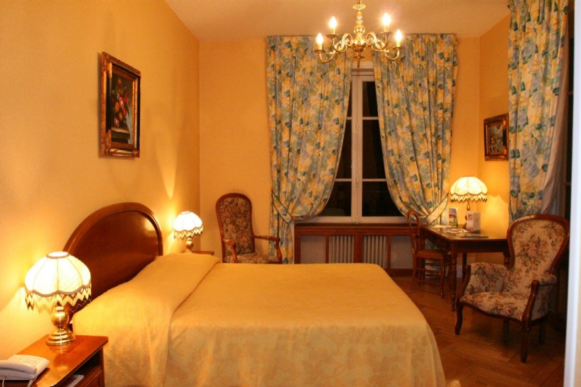 Reservation d'hotel à Pérignat-lès-Sarliève