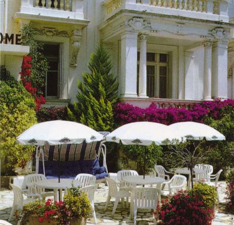 Reservation d'hotel à Juan-les-Pins